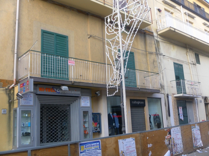 Foto 4 Appartamento in Vendita in CORSO UMBERTO N.°56 - Casteltermini (AG)