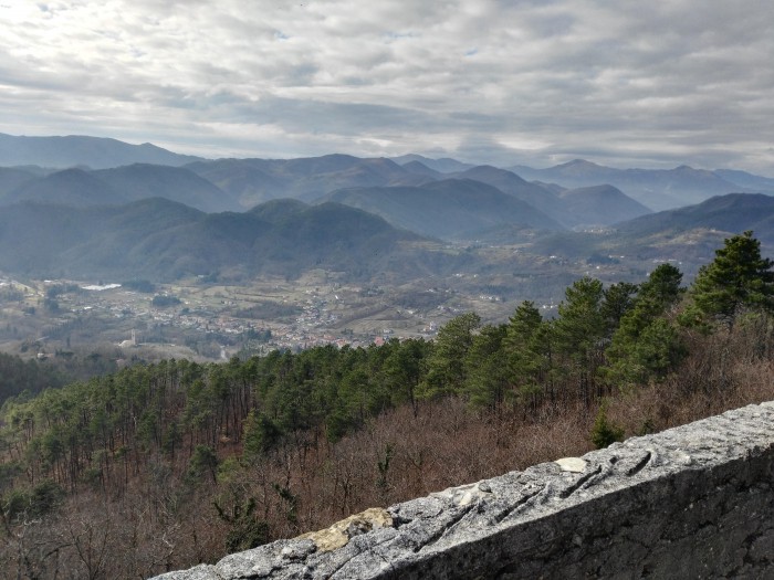 Foto Cielo-terra in Vendita in Loc. Godano Snc - Sesta Godano (SP)