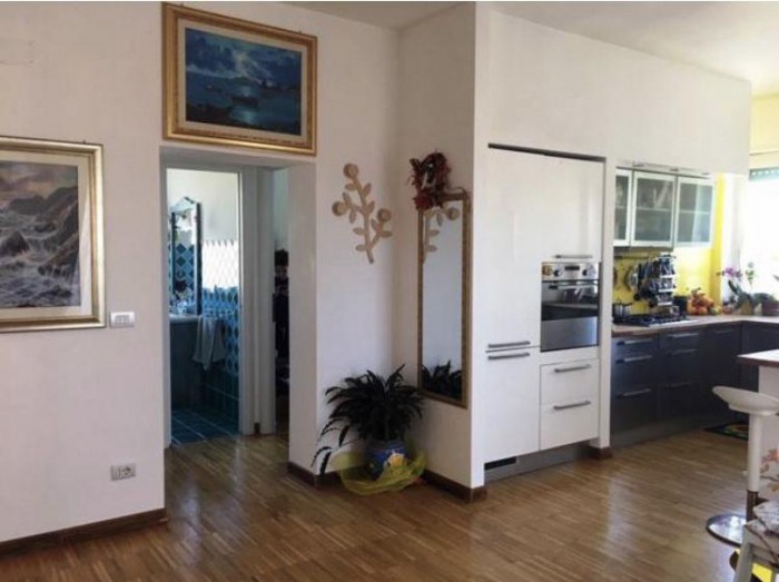 Foto principale Attico in Vendita in Via Casalecchio Di Reno - Roma (RM)