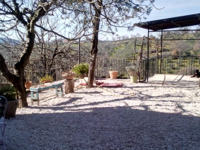 Foto Cielo-terra in Vendita in Via Casali Di Frasso Snc,  - Frasso Sabino (RI)