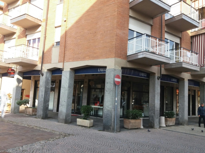 Foto Appartamento in Vendita in Piazza MATTEOTTI Ang.Piazza 66 MARTIRI - Grugliasco (TO)
