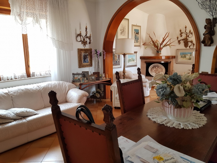 Foto 3 Appartamento in Vendita in Via Angelo Paolucci - Fiumicino (RM)