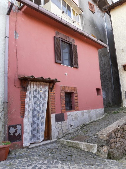 Foto principale Casa indipendente in Vendita in Via Aniene - Saracinesco (RM)