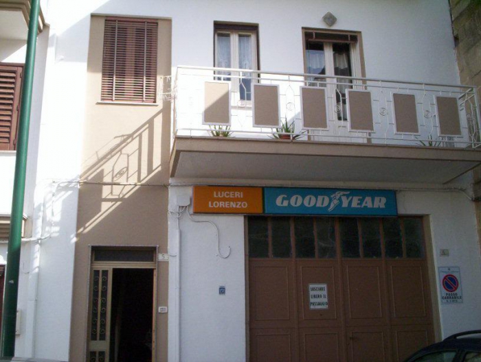 Foto Casa indipendente in Vendita in Piazza Reg. Margherita - Collepasso (LE)