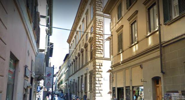 Foto Appartamento in Vendita in Via Ricasoli (Vendo Casa Da Privato) - Firenze (FI)