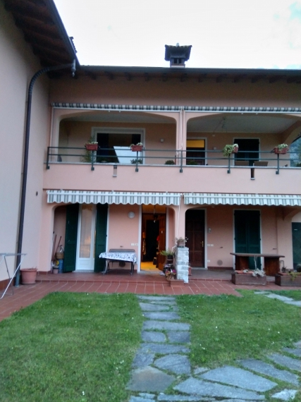 Foto Appartamento in Vendita in Via Ardana, Località Lenno - Tremezzina (CO)