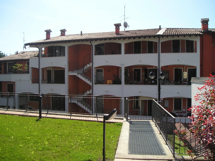 Foto Appartamento in Vendita in Via Leutelmonte - Manerba del Garda (BS)
