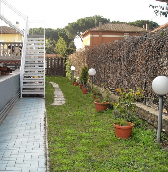 Foto 4 Appartamento in Vendita in Via Padre Massaruti - Roma (RM)