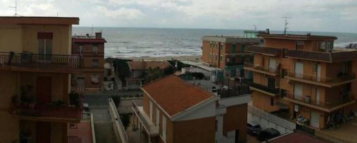 Foto principale Appartamento in Vendita in Zona Torvaianica - Pomezia (RM)