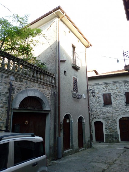 Foto 5 Cielo-terra in Vendita in Via Borgo Di Co’ 27 - Filattiera (MS)
