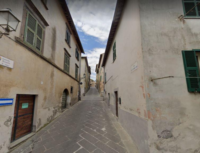 Foto Appartamento in Vendita in Via Giuseppe Garibaldi (Vendo Casa Da Privato) - Tuscania (VT)