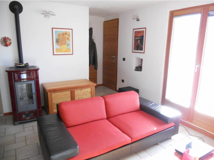 Foto 3 Appartamento in Vendita in Piazza Santa Lucia Nº8 - Tirano (SO)