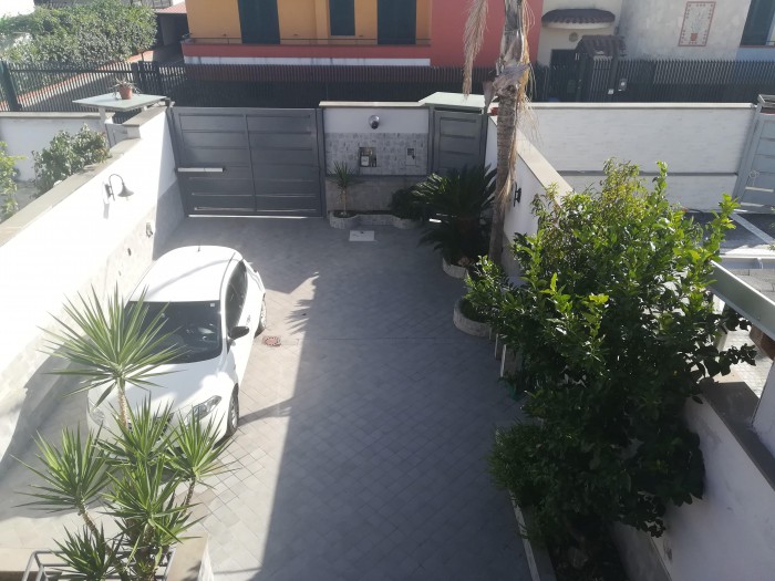 Foto Villa in Vendita in Via Crispi 168 - Mugnano di Napoli (NA)