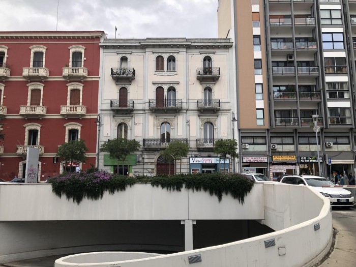 Foto Appartamento in Affitto in Via Crisanzio N.32 - Bari (BA)