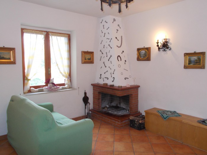 Foto 3 Villa in Vendita in Via Dei Prati 3 Loc.Lago Laceno - Bagnoli Irpino (AV)