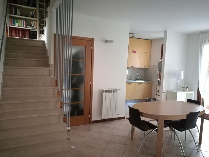 Foto Appartamento in Vendita in S. Quasimodo, 52 - Pontedera (PI)
