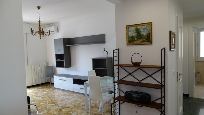 Foto Appartamento in Affitto in VIA VESUVIO  - Genova (GE)