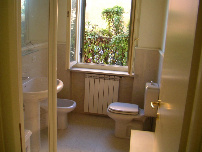 Foto 2 Appartamento in Vendita in Via Benaco 10 - Peschiera del Garda (VR)